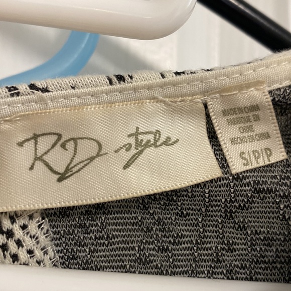 RD Style Dress - Picture 3 of 8